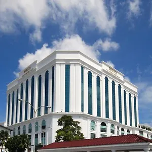 Berjaya Waterfront Hotel, **** Johor Bahru